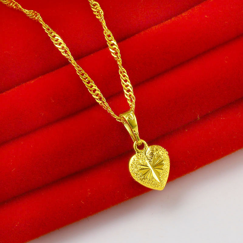 心形女款吊坠