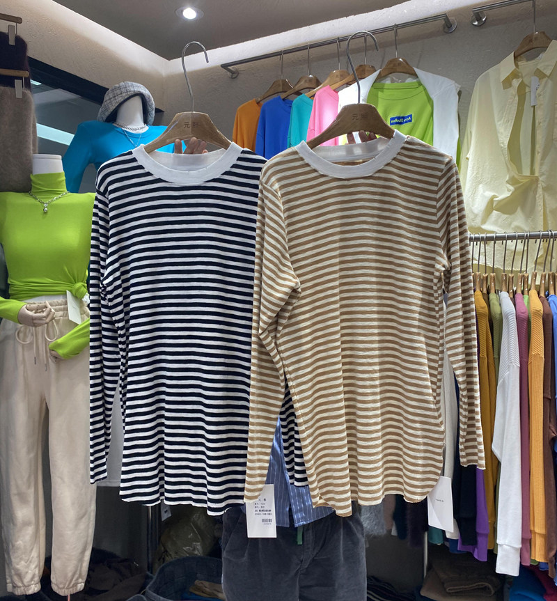 元熙秋冬2020新款女装宽松显瘦长袖条纹t恤中长款保暖打底衫磨破