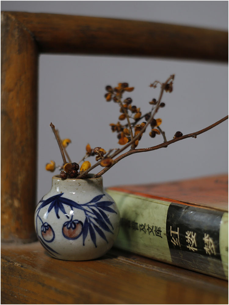 韩祠茗品｜茶室茶桌茶台陶瓷小花插花瓶手绘青花粗陶家居摆件复古