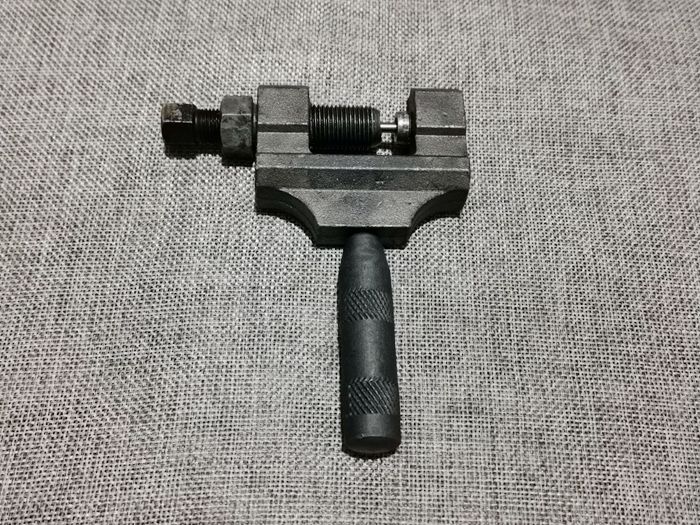 拆鏈器摩托車維修工具420-530通用大鏈條拆節器CG125拆卸器截鏈器在類目 自行車/騎行裝備/零配件, 自行車修車工具, 截鏈器中 - 來自Buy2taobao.com提供專業的淘寶代購服務
