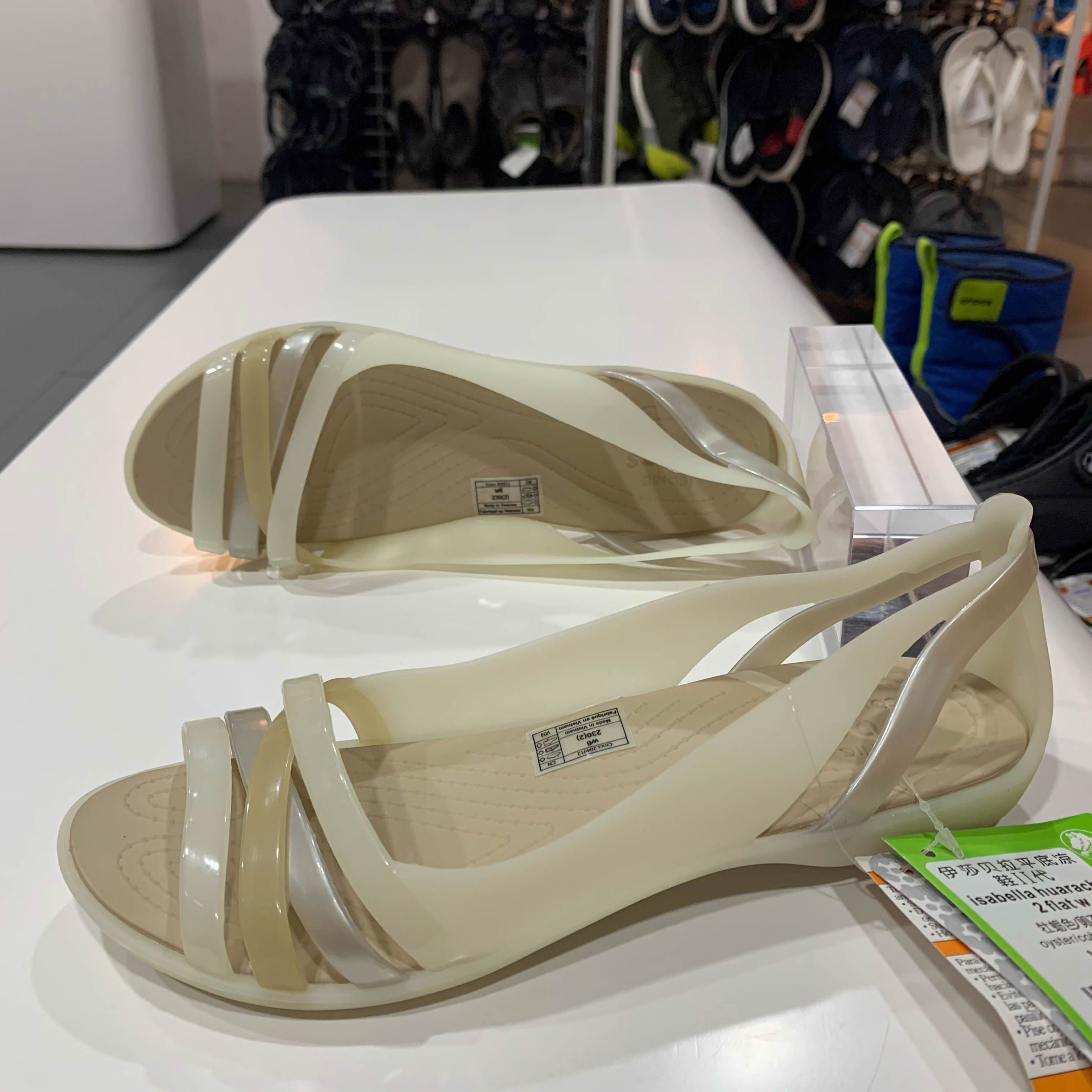 Crocs女鞋卡駱馳伊莎貝拉二代果凍魚嘴休閑平底涼鞋沙灘鞋204912在類目 戶外/登山/野營/旅行用品, 戶外鞋襪, 沙灘鞋/涼鞋/拖鞋中 - 來自Buy2taobao.com提供專業的淘寶代購服務