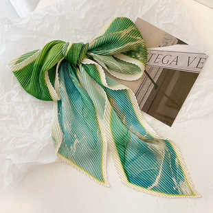 显白好看的绿色小丝巾女压皱细窄飘带发带扎发绑包包装饰长条领巾