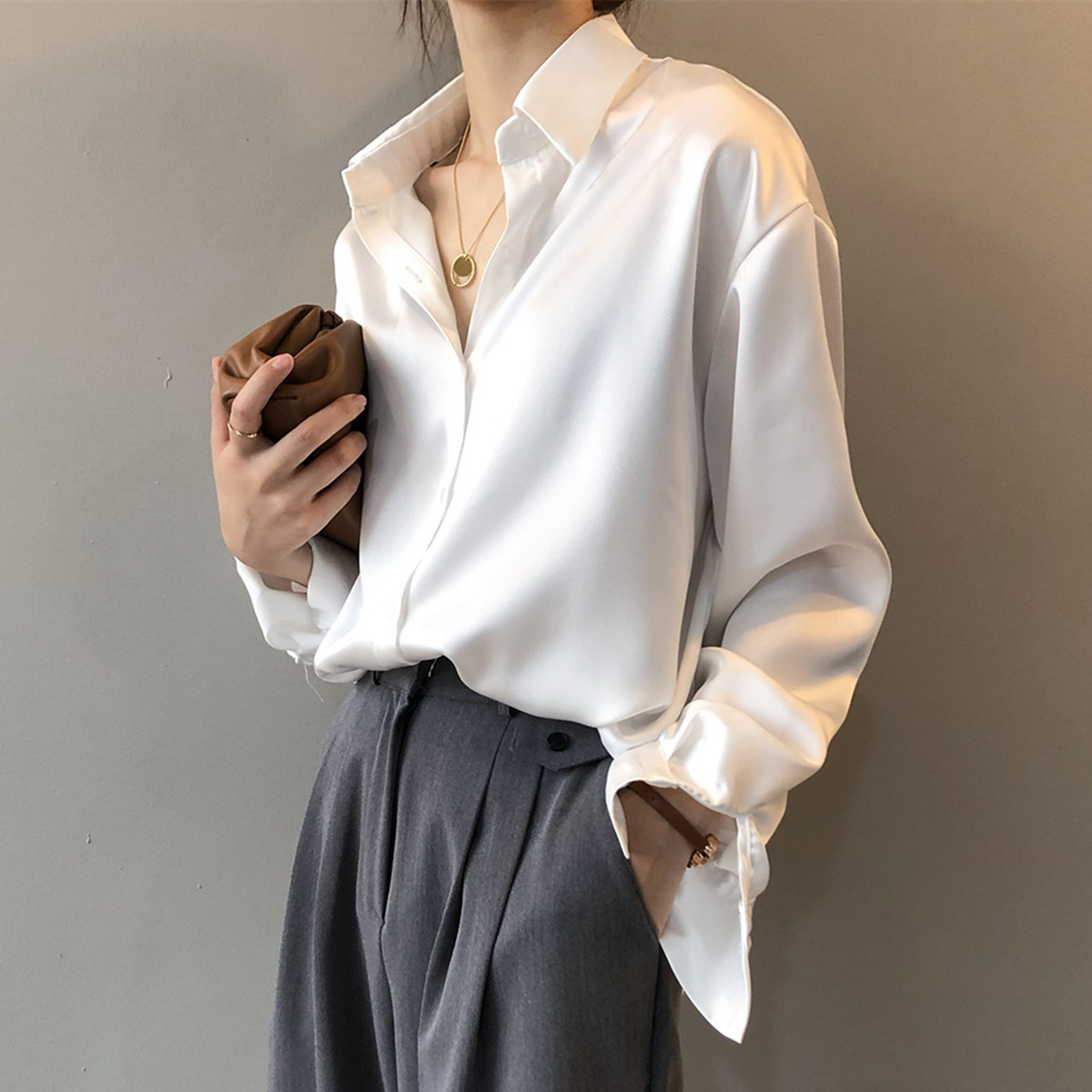 2022春秋新款宽松设计感衬衫女长袖