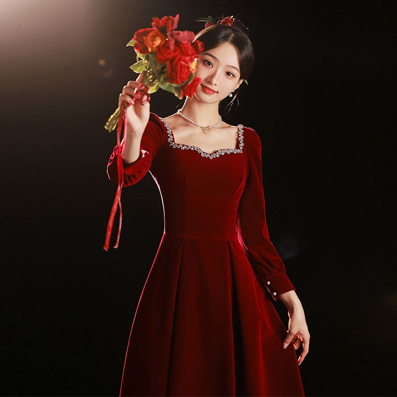 结婚敬酒服新娘冬季长袖酒红色订婚礼服平时可穿高级感法式连衣裙
