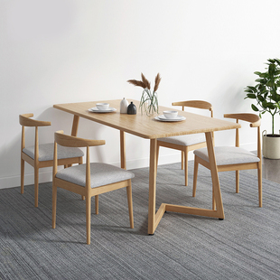 餐桌小户型北欧家用客厅饭桌现代简约休闲吃饭桌子实木餐桌椅组合