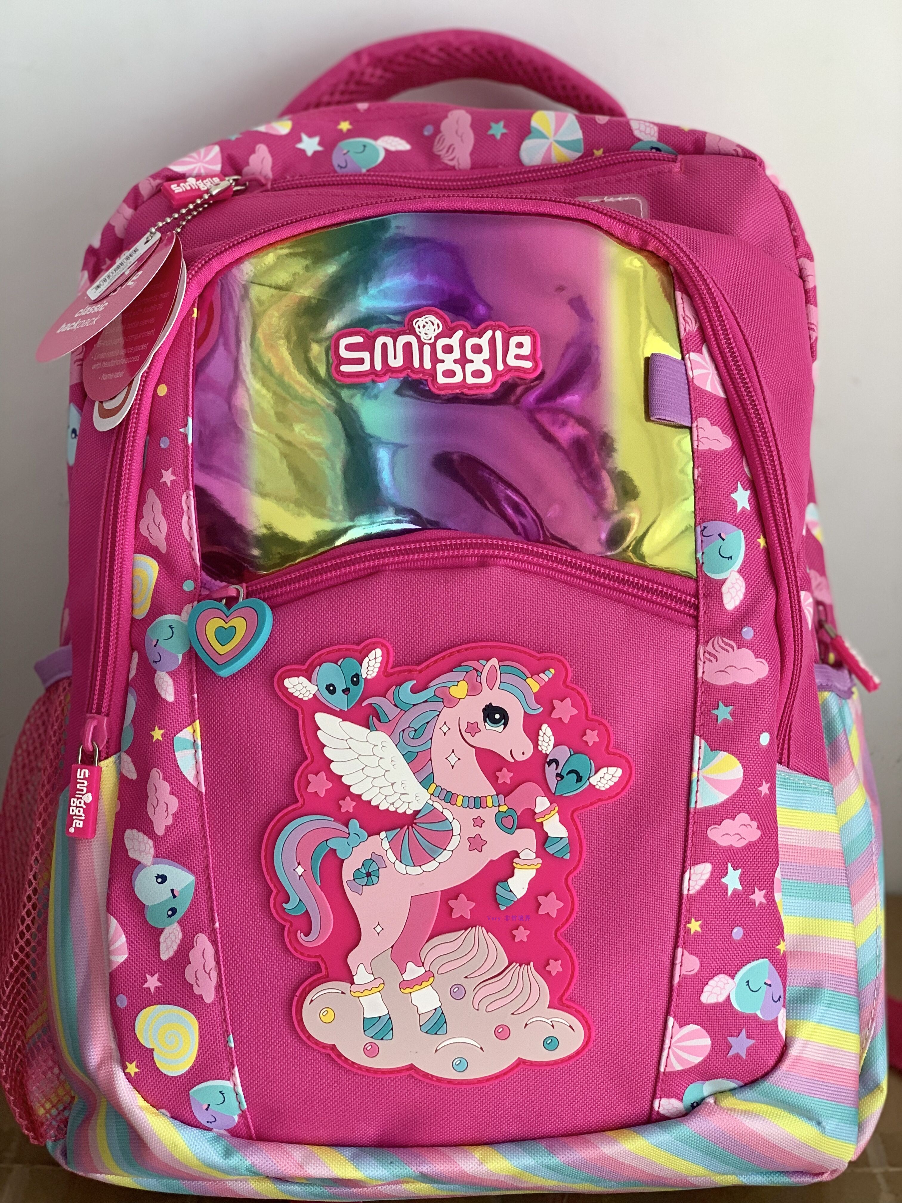 澳洲smiggle学生独角兽书包时尚儿童双肩包卡通分层背包创意礼物在类目 玩具/童车/益智/积木/模型, 儿童包/背包/箱包, 书包中 - 来自Buy2taobao.com提供专业的淘宝代购服务