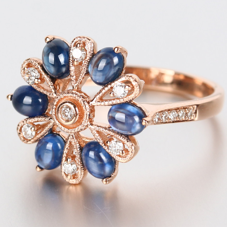 总计1.66克拉 天然蛋面蓝宝石戒指 18k金镶嵌钻石