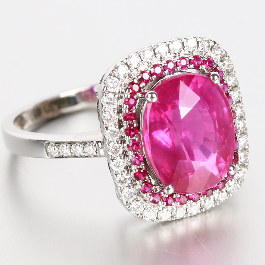 4.17ct 莫桑比克天然无烧粉色蓝蓝宝石戒指 vivid pink