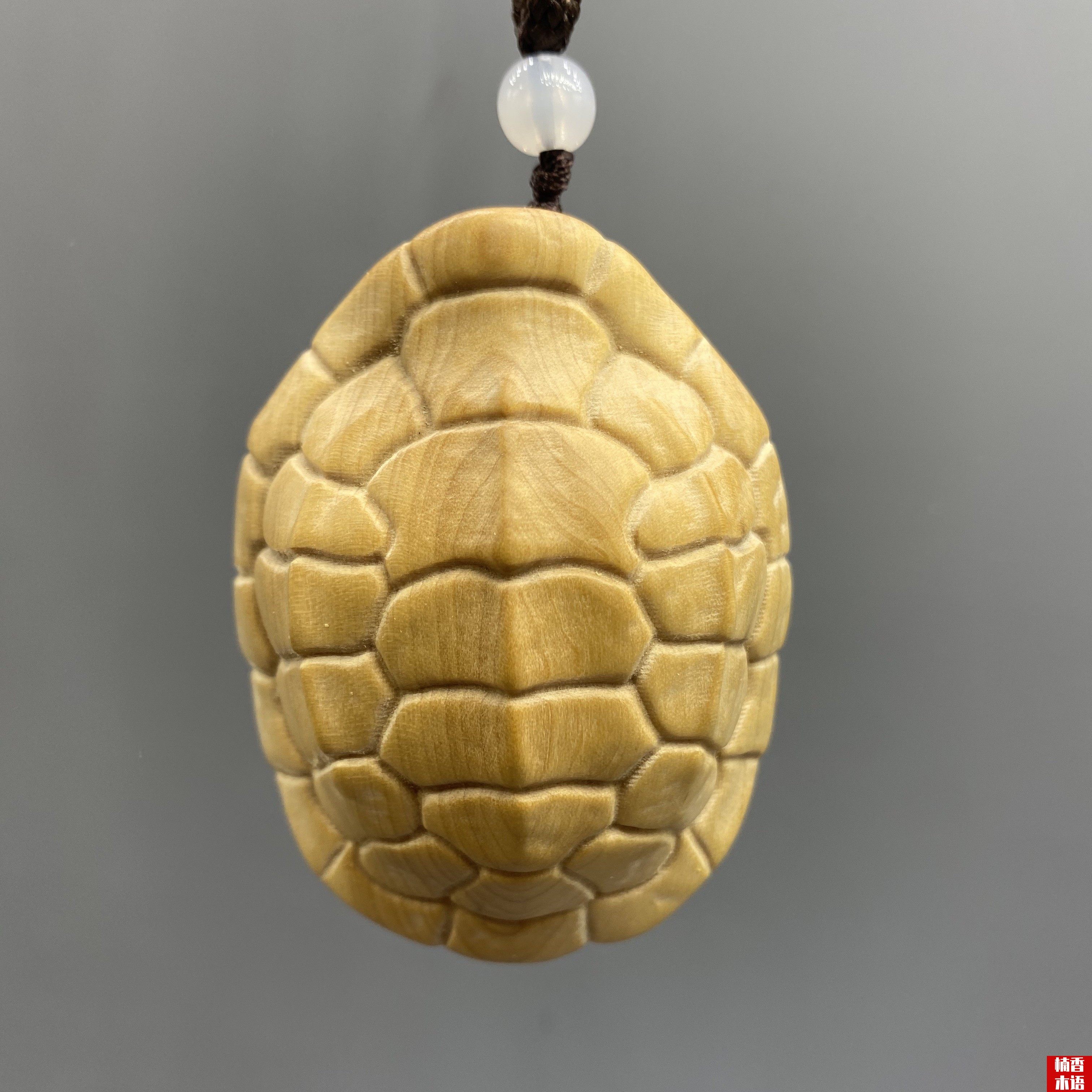 新品小叶黄杨木雕刻富甲天下手把玩件乌龟壳实木吊坠工
