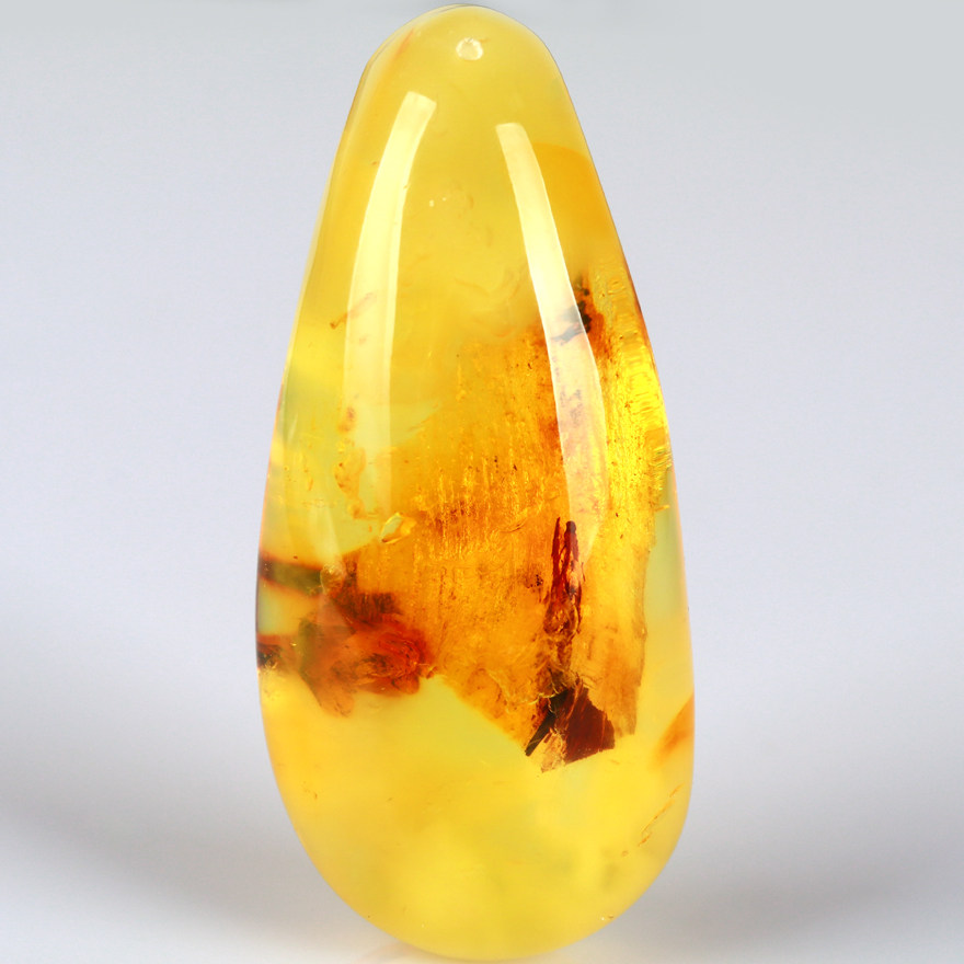 13.94克【强荧光】精品罕有鸡油黄植物珀挂件 内含植物 960453