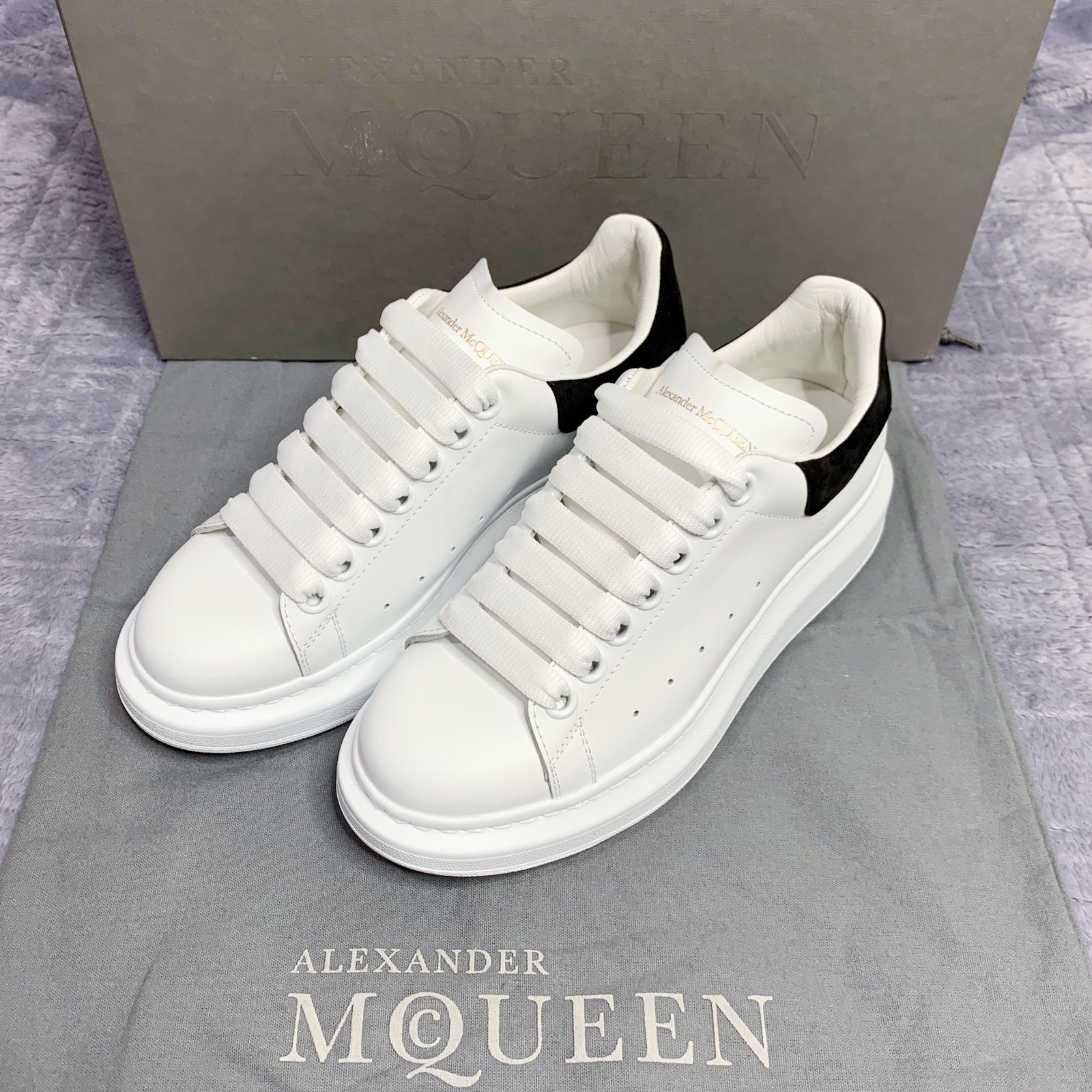 热销mcq麦昆小白鞋代购_alexander mcqueen 代购 mcq 麦昆 黑尾 厚底