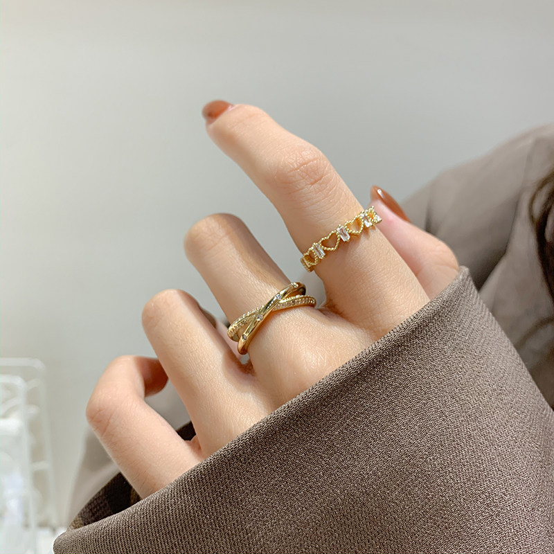 小众设计ins风戒指女轻奢时尚微镶锆石爱心素圈开口潮网红指环