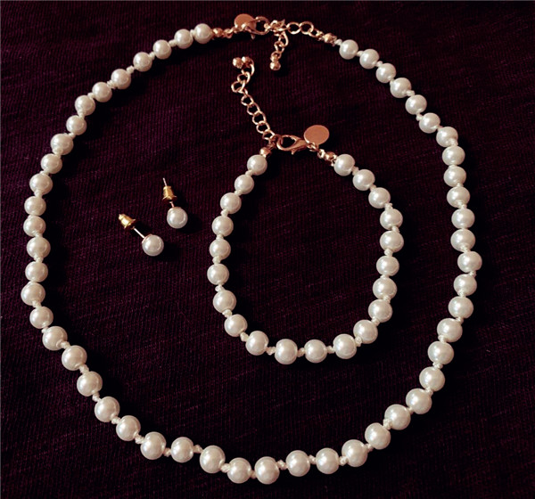 Japanese and Korean socialite style Man-made Pearl grain Glass Pearl classic Pearl Ear Studs Bracelet Necklace suitin the Accessories/Fashion Jewelry, Necklace category - from Buy2taobao.com to provide professional Taobao agent buy service