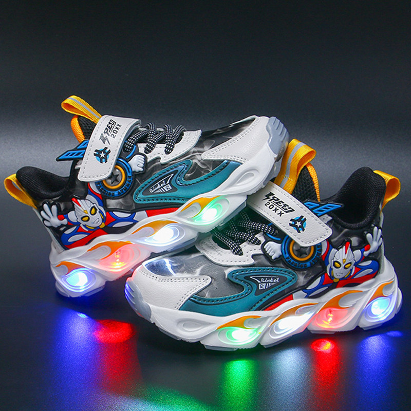 奥特曼儿童运动鞋男亮灯男童鞋子加绒男孩卡通发光鞋秋冬款宝宝鞋