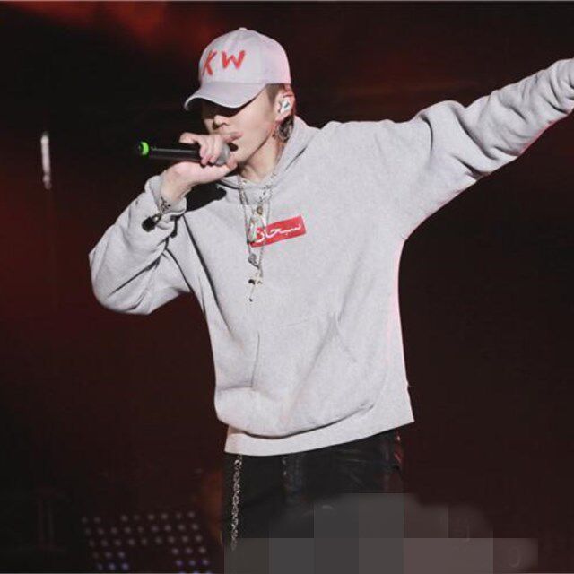 包邮 2017春季新款吴亦凡同款鸭舌帽子 kw字母棒球帽防晒遮阳嘻哈帽