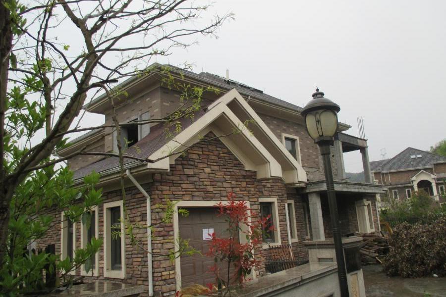 【第一次拍卖】绍兴市越城区稽山一品别墅园111幢房地产