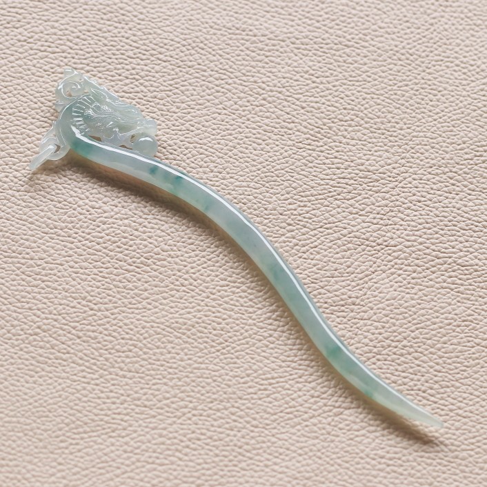 源头好货四会冰种水润浅绿飘花翡翠发簪19.28克