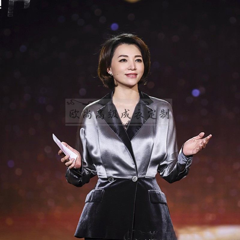 热销董卿同款套装_高端定制董卿同款灰色拼色丝绒西装套装女职业通勤