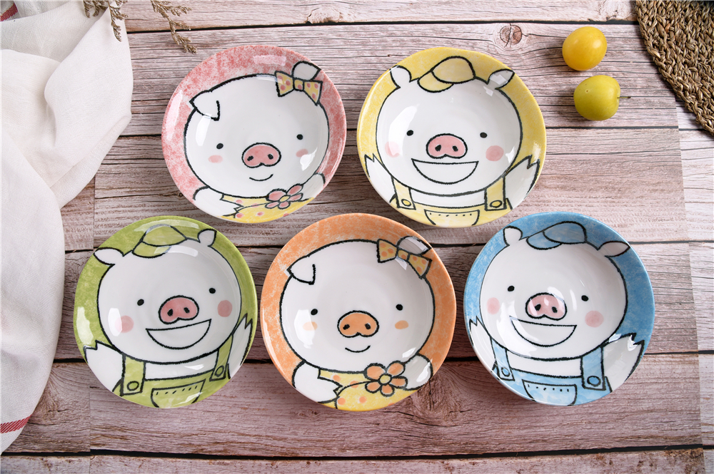 日式餐具日本进口釉下彩陶瓷古伊烧卡通可爱笑颜猪5.0深盘菜盘碟