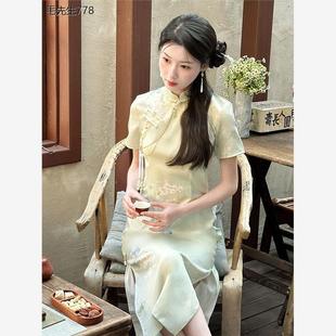 新中式旗袍绿色小清新改良少女年轻款日常复古中国风素雅2024春夏