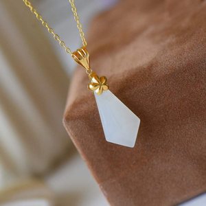 天然新疆和田白玉菱形吊坠18k金镶嵌羊脂玉几何图形锁骨链项链女