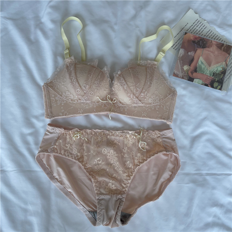 控3实价实拍 内衣女无钢圈小胸聚拢调整型胸罩美背文胸套装