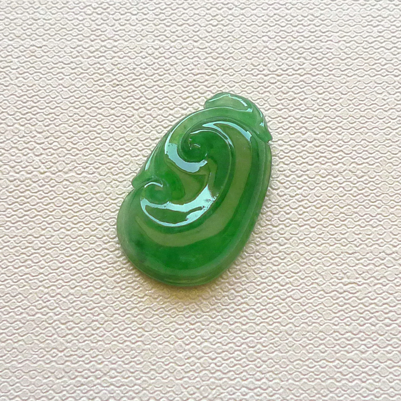 金晶翡翠珠宝缅甸老坑天然a货翡翠玉石冰种阳绿如意吊坠l03235