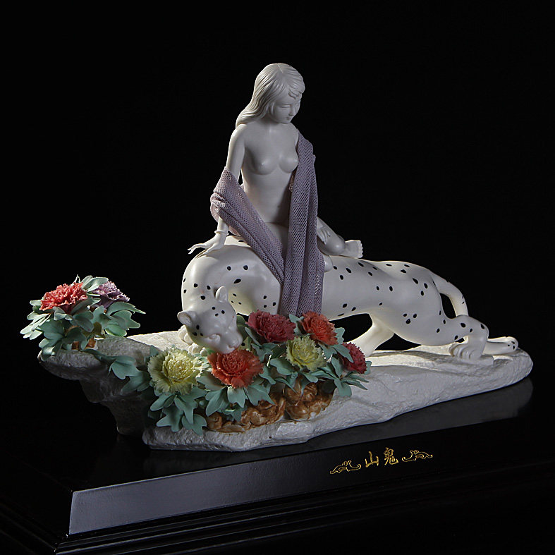 福建省工艺美术师曾来妹作品《山鬼》陶瓷艺术藏品摆件