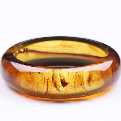 8g内径53.4mm天然金棕琥珀宽条手镯