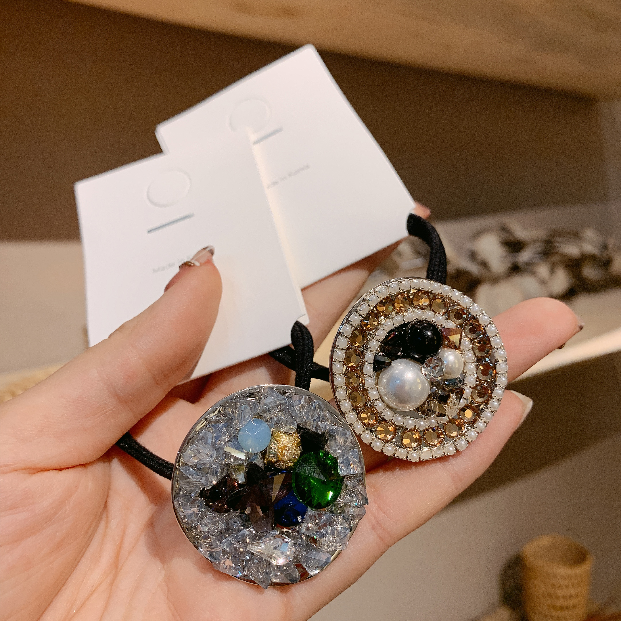 女生扎头发_韩国东大门进口圆形水钻超闪发圈女扎头发发饰头绳女生