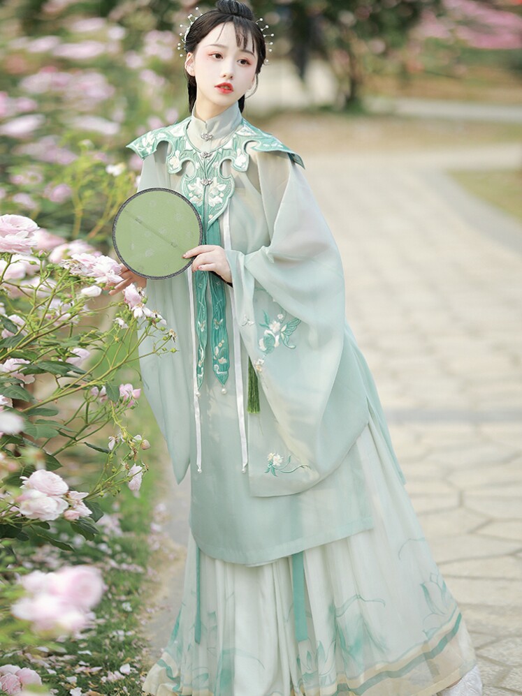 明制汉服原创全套夏云肩白菜学生平价古装女超仙显瘦中国风薄款春