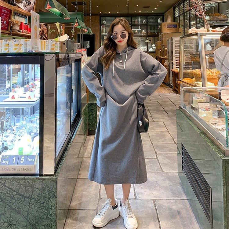 连帽卫衣连衣裙女春秋冬2021年新款纯色宽松bf慵懒风加长过膝裙子