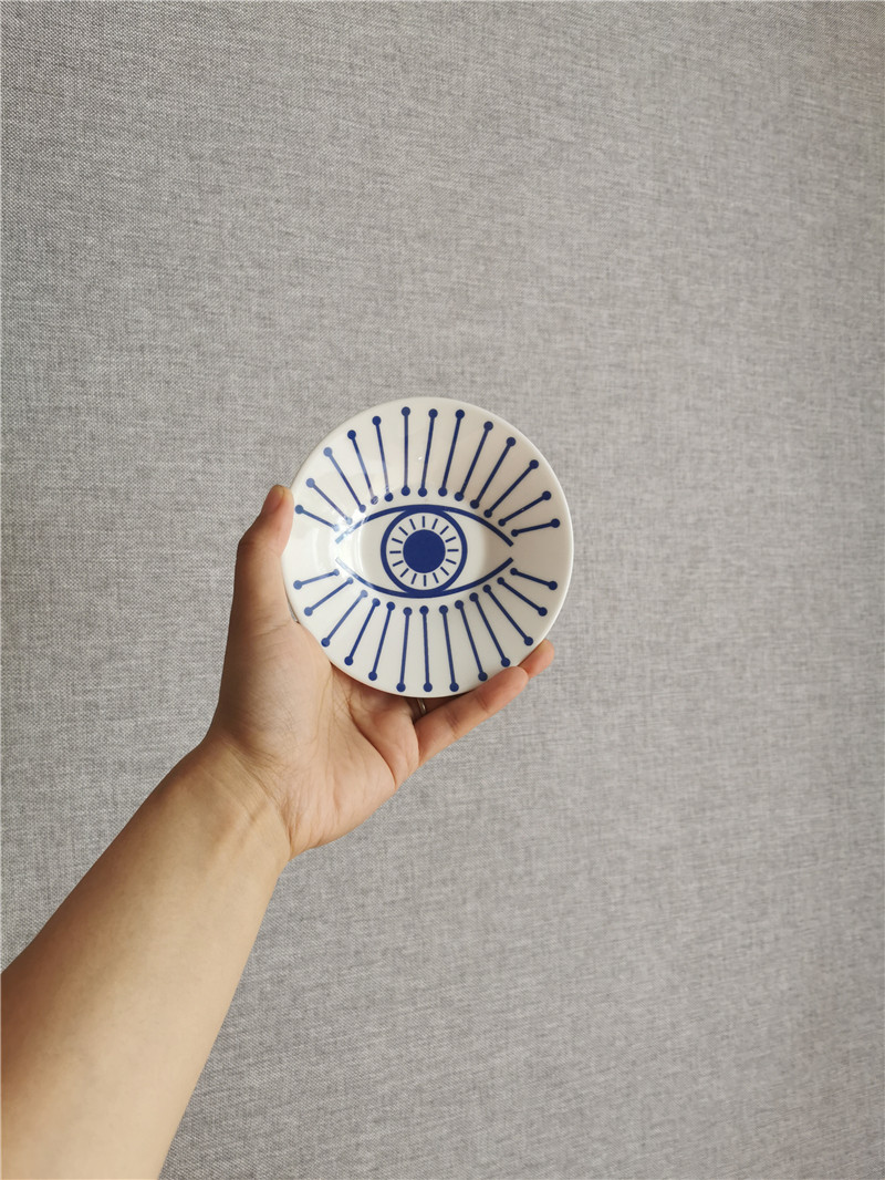 顾盼生辉 陶瓷家用小物件创意个性小食碟骨碟味碟调味碟单拍不发