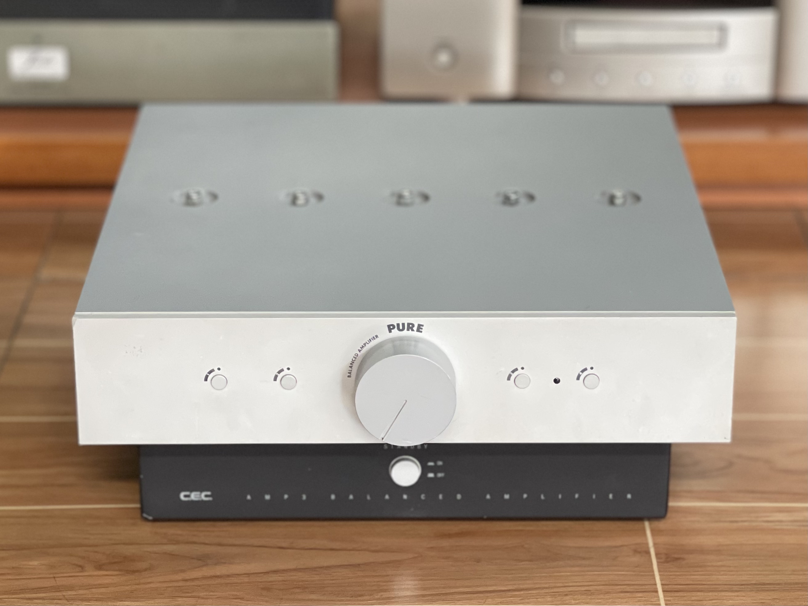 日本CEC AMP3 BALANCED AMPLIFIER 经典高端发烧甲类功放机在类目 影音电器, Hifi音箱/功放/器材, 功放中 - 来自Buy2taobao.com提供专业的淘宝代购服务