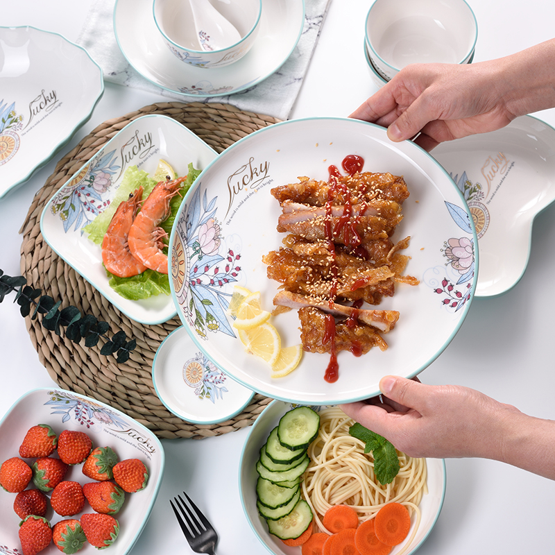 北欧风精致金边餐具裕行创意碗盘家用极繁陶瓷碗盘碟子菜盘米饭碗