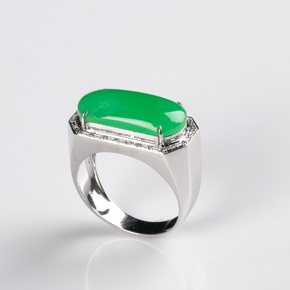 18k金伴钻镶嵌冰糯种a货满绿翡翠男款马鞍戒指(18号)6.14克