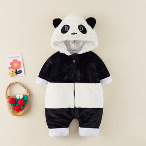 秋装爬爬服熊猫图片