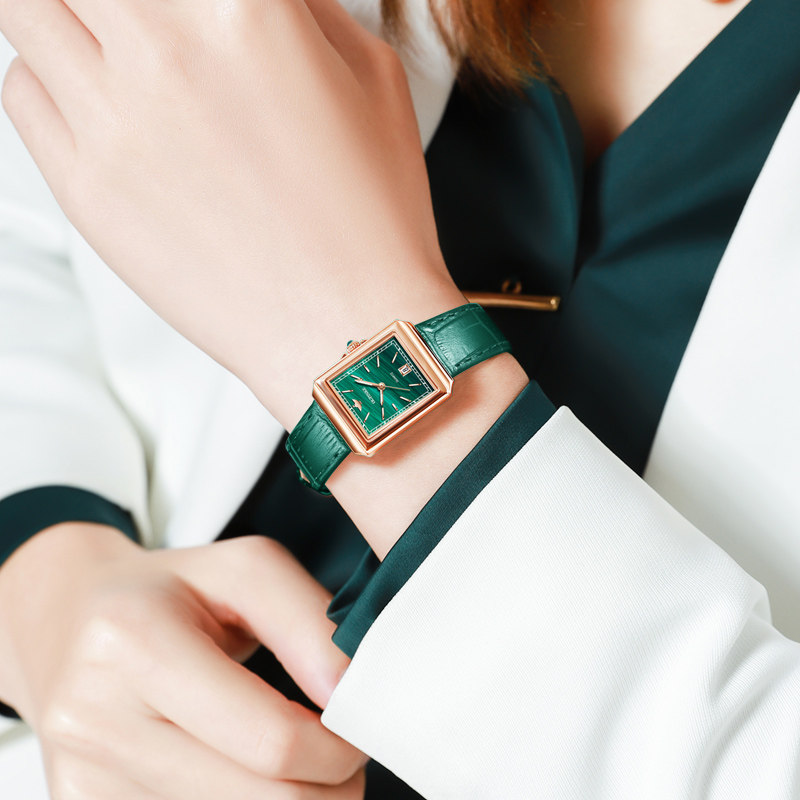 瑞士手表品牌店瑞士认证正品牌女士手表女2022年新款小巧精致绿水鬼小