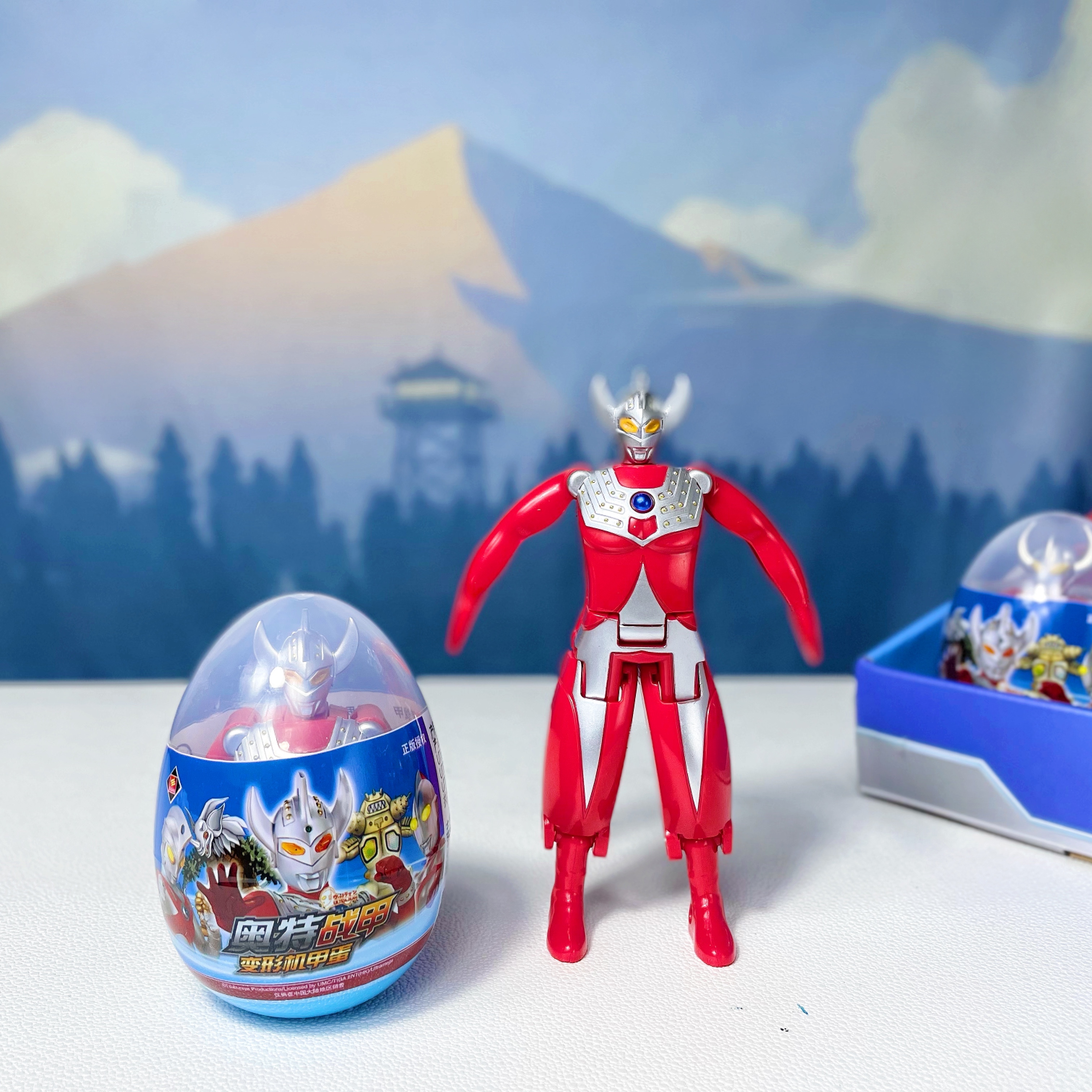 正版奥特曼怪兽变形蛋奥特蛋扭蛋奇趣蛋男孩玩具套装泰罗赛文艾斯