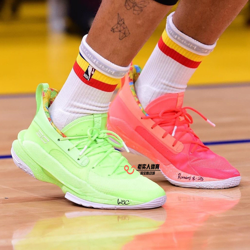 under armour安德玛ua 库里7 curry7首发糖果圣诞3021258 3022113