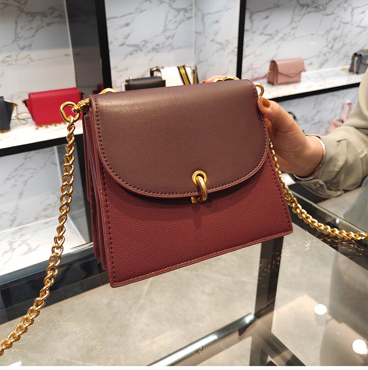 店铺名称:新加坡香港小ck代购