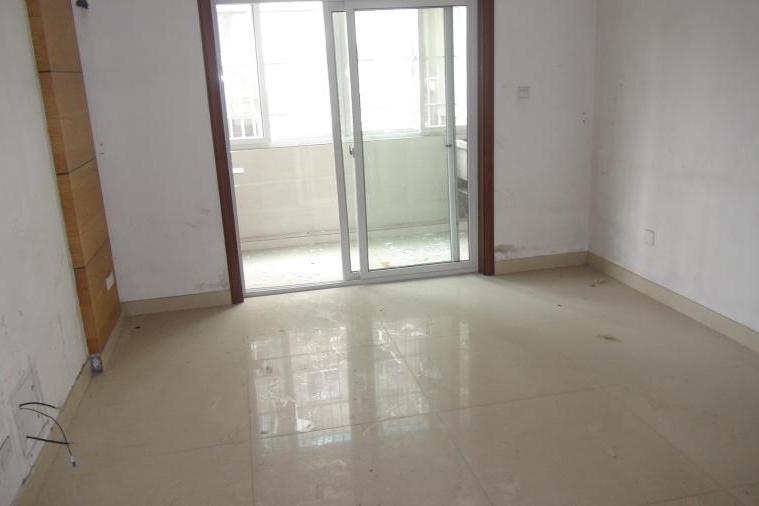 依维柯牌轻型厢式货车 东风牌重型厢式货车等