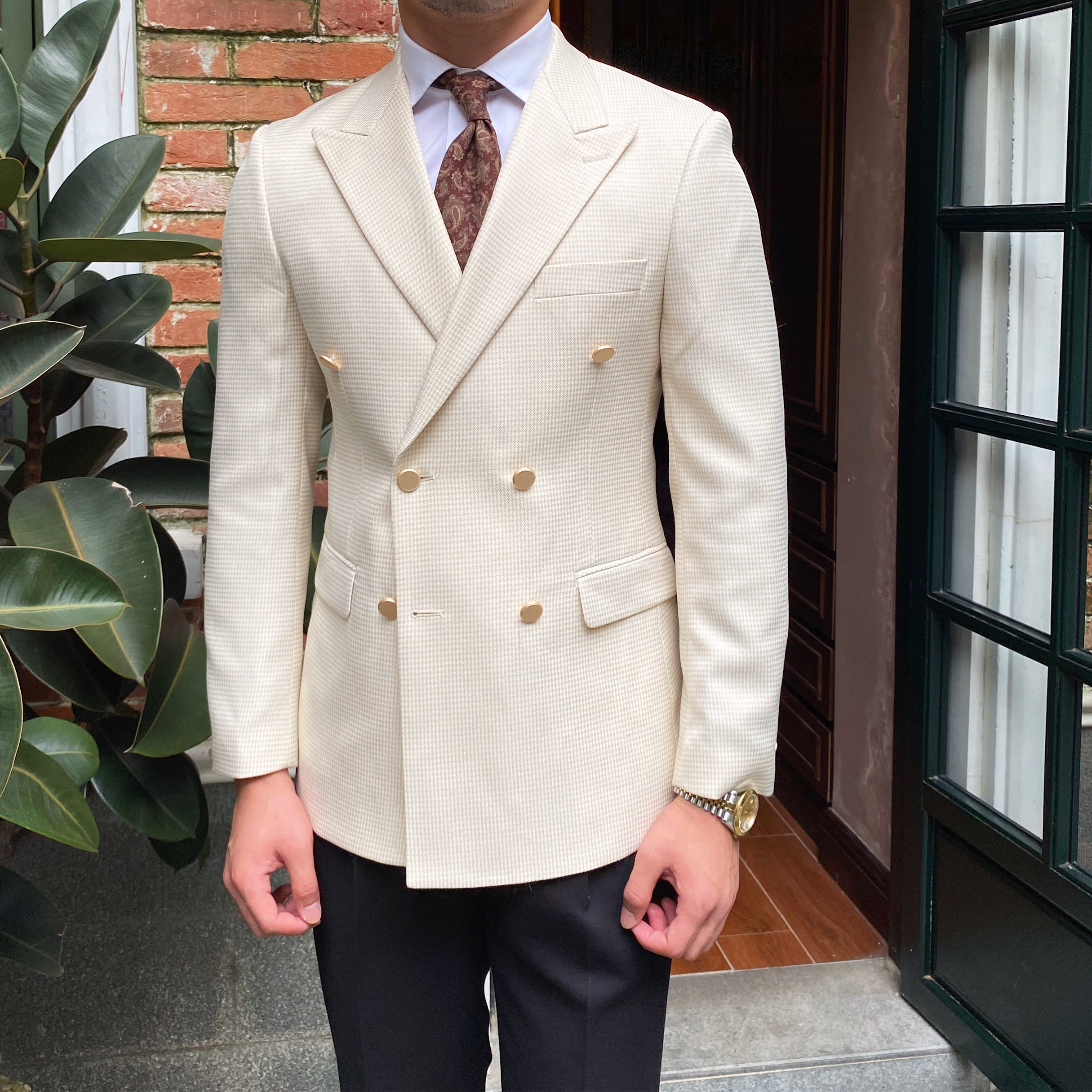 鹿三先生修身宴会主持婚礼浅卡其戗驳领双排扣西服意式单西装男潮