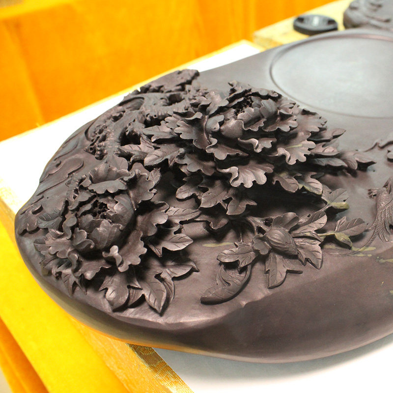 极品收藏 端砚泰斗亚太地区手工艺大师●黎铿 《国色天香》砚