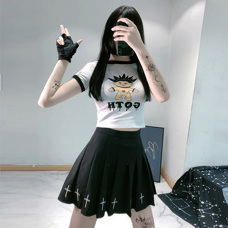 哥特风裙子_幽灵少女黑暗系裙子女酷潮百褶裙短裙暗黑系女装哥特风