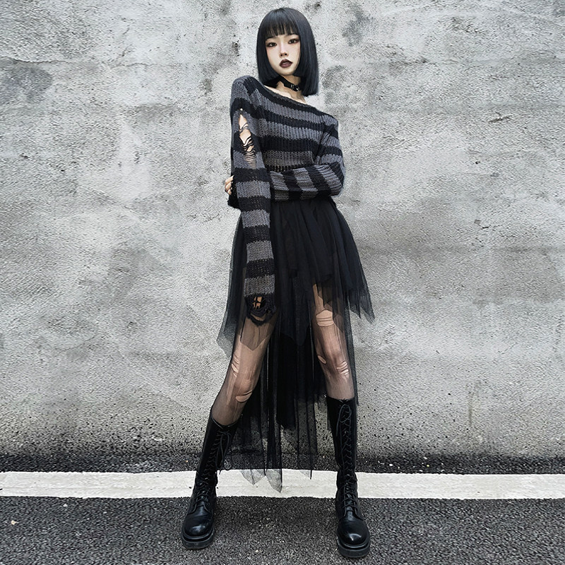 黑灰条纹破洞毛衣女慵懒风宽松不规则毛衣短款女小个子朋克风女装