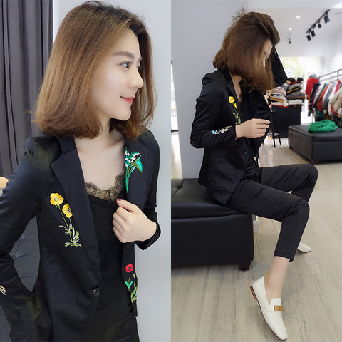 欧洲站春装女2020年新款欧货潮洋气刺绣时尚气质高端显瘦西装外套