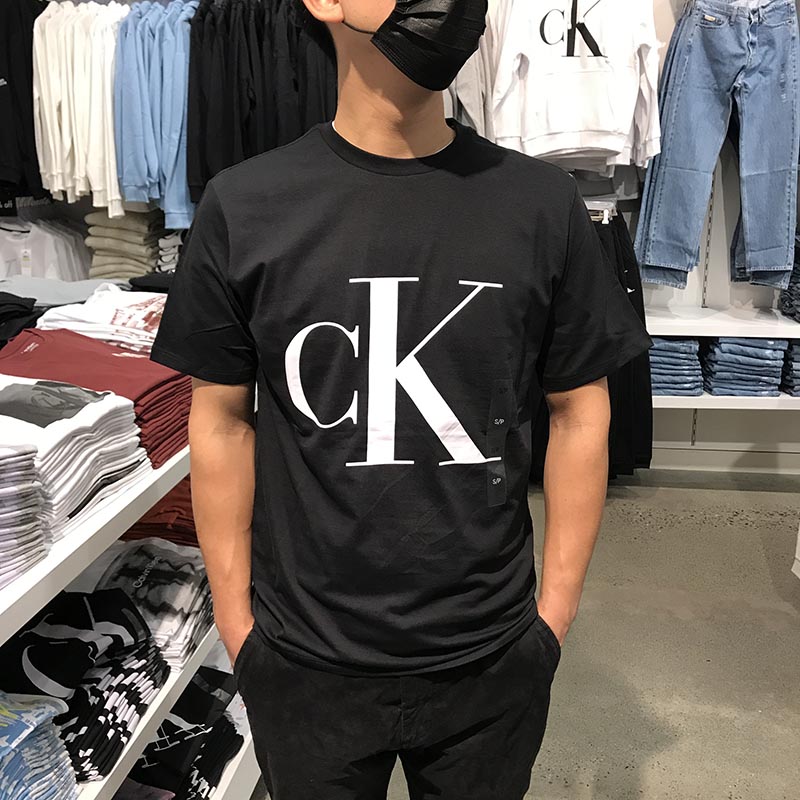 加拿大CK Calvin Klein夏季男士帅气时尚大标Logo纯棉圆领短袖T恤