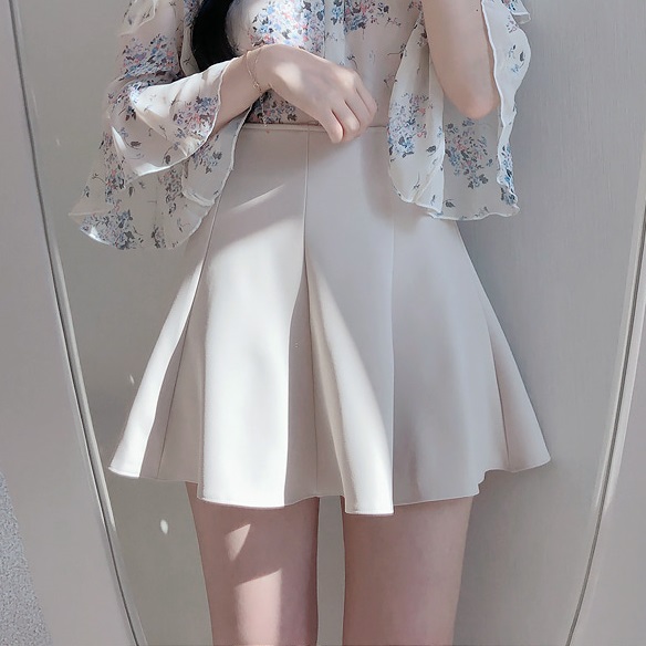 百褶裙女春夏2020新款高腰外穿a字蓬蓬裙白色短裙半身裙显瘦裙子