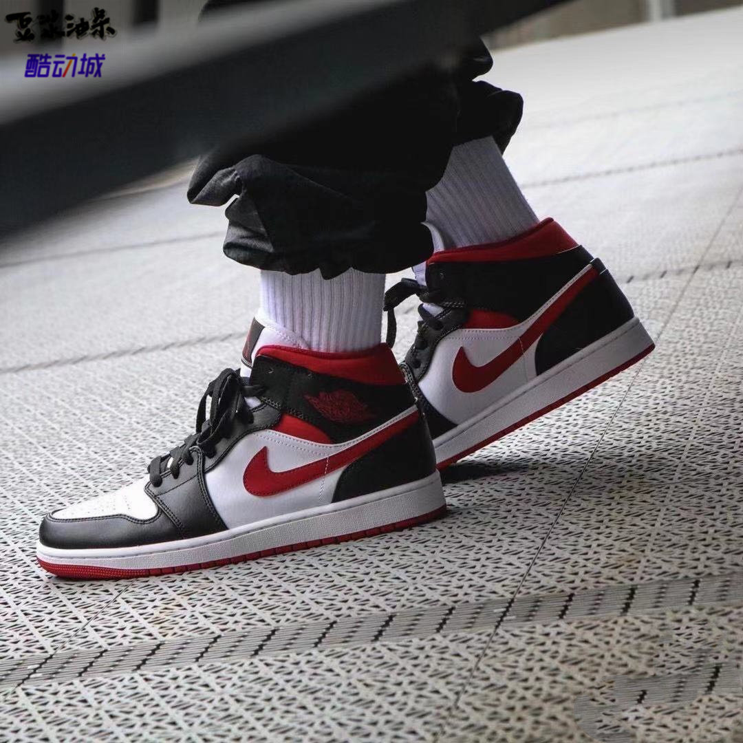 黑红脚趾蓝白闪电熊猫北卡蓝aj1倒钩高帮篮球鞋男女鞋板鞋已售0￥499